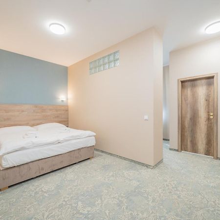 Rabie Aparthotel Prague Exterior photo