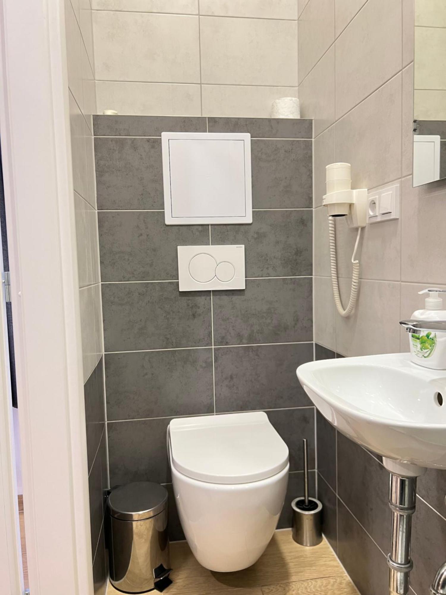 Rabie Aparthotel Prague Exterior photo