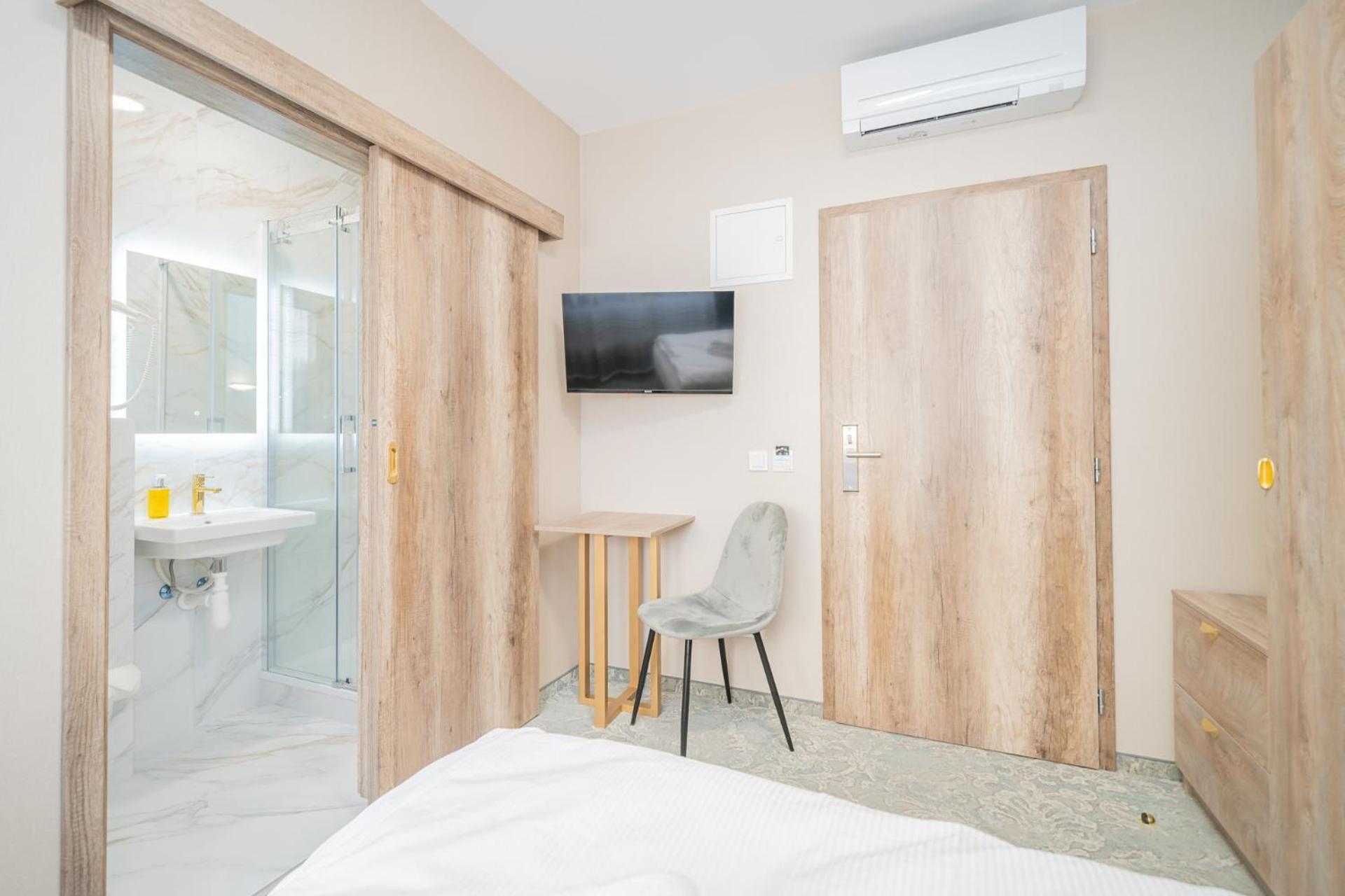 Rabie Aparthotel Prague Exterior photo
