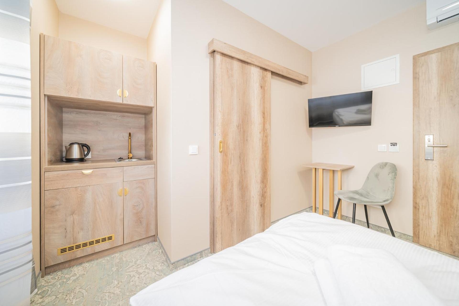 Rabie Aparthotel Prague Exterior photo