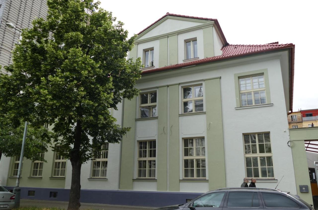 Rabie Aparthotel Prague Exterior photo