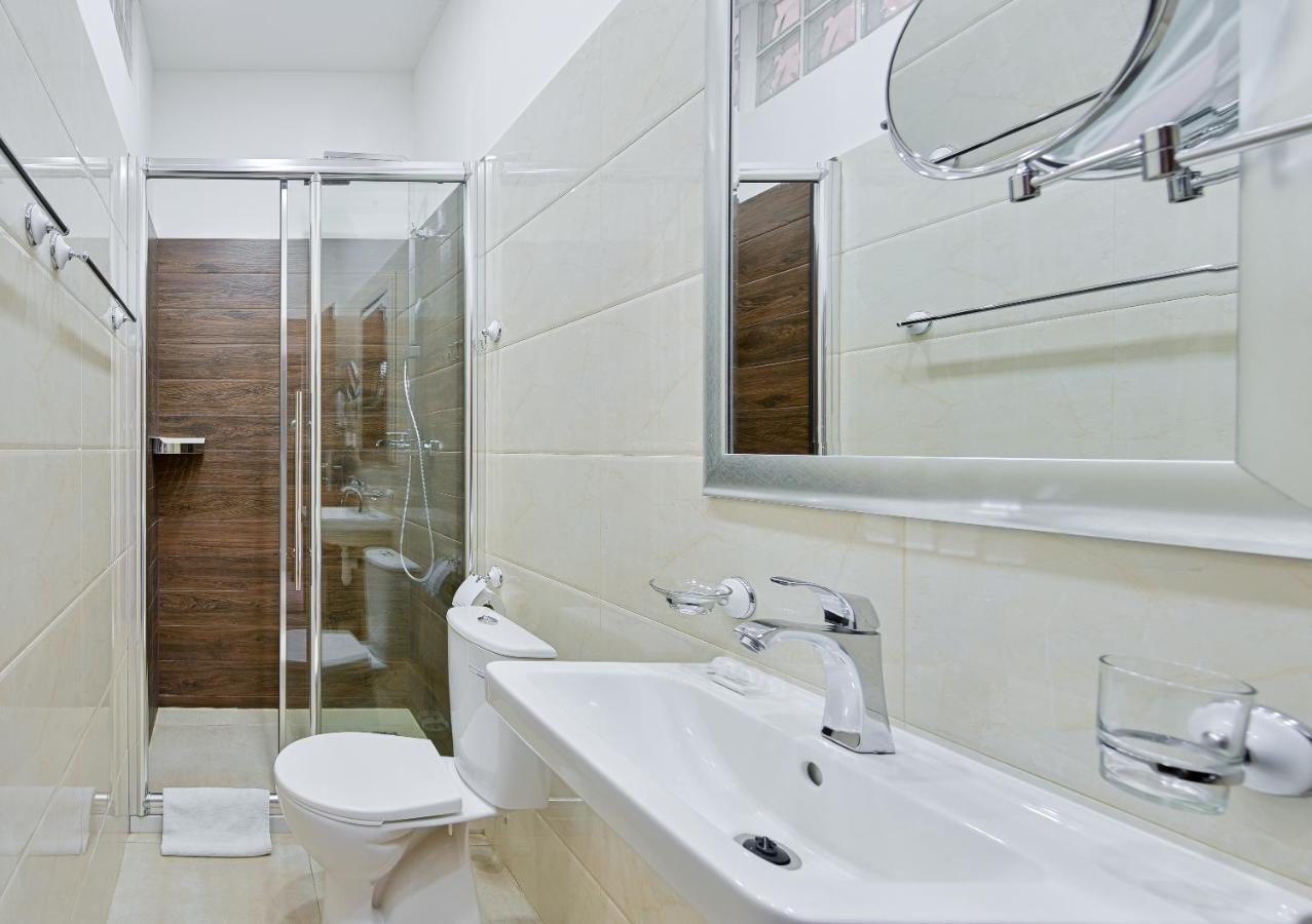 Rabie Aparthotel Prague Exterior photo